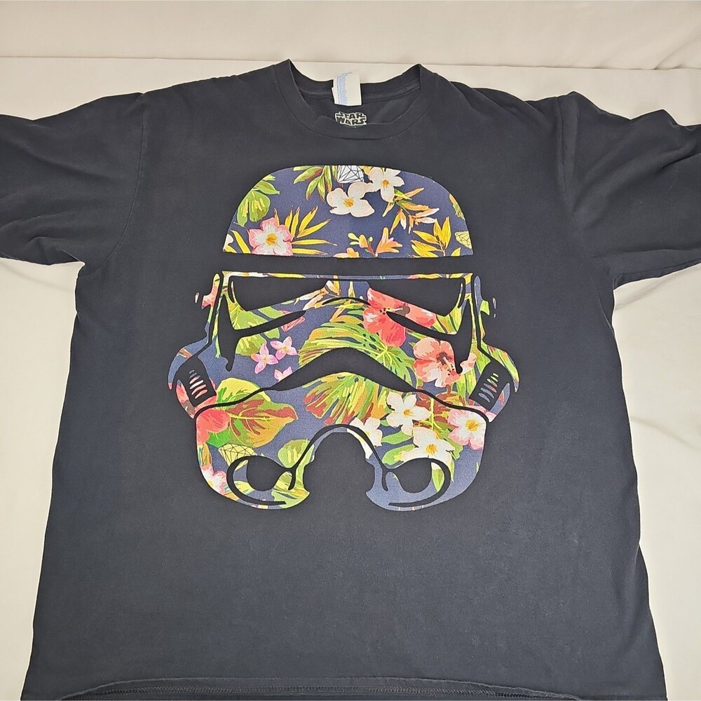 Star Wars Stormtrooper Floral Hawaiian Graphic T-Shirt Black Men's XL